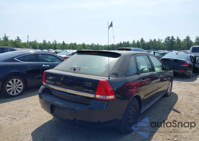 1G1ZT64855F217901: 42922011