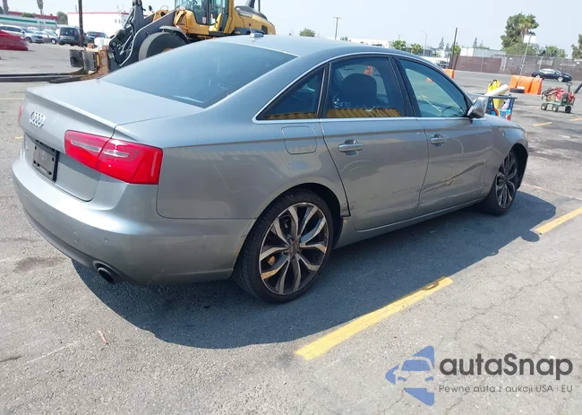 WAUGFAFC2DN156924: 42922178