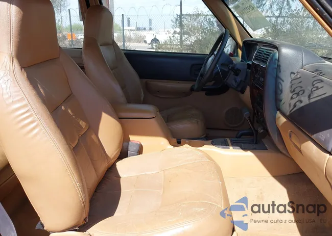 1J4FJ67S6VL611927: 42922184