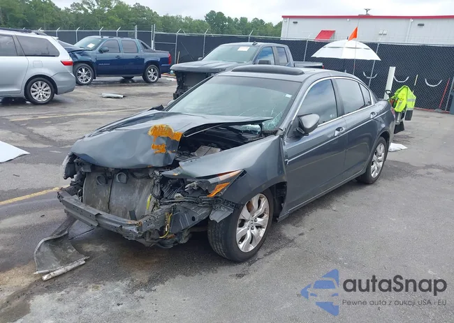 1HGCP26868A133158: 42922258