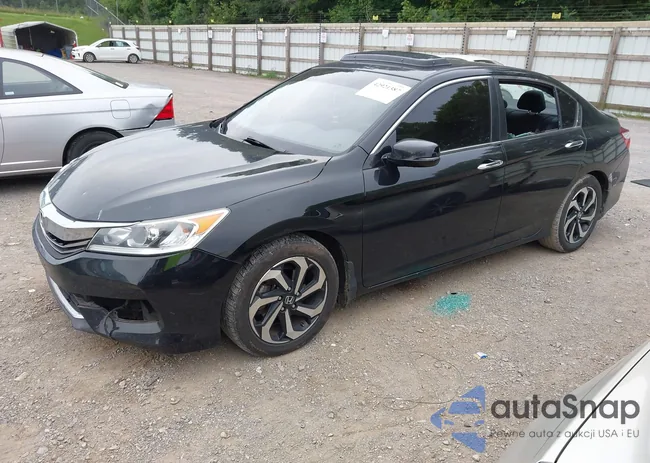 1HGCR2F75GA166877: 42921387