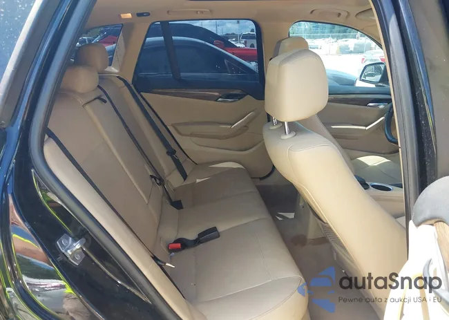 WBAVM1C58FV314530: 42921421