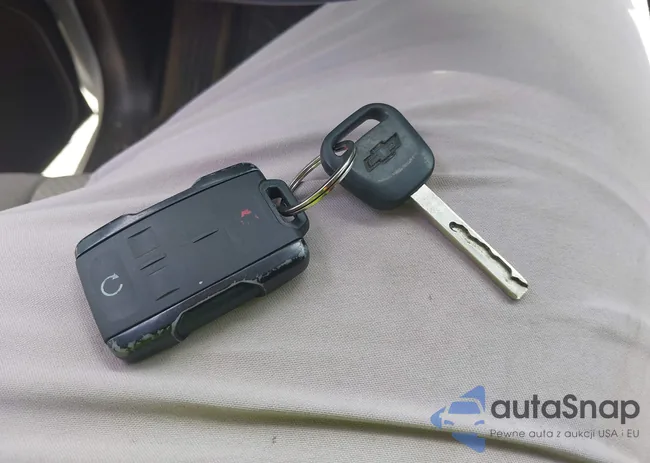 1GCRCREH9FZ196249: 42921450