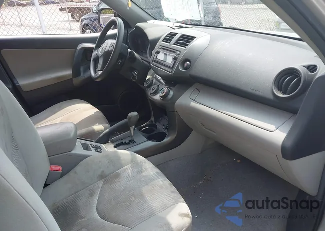 2T3BF4DV2CW235682: 42921660