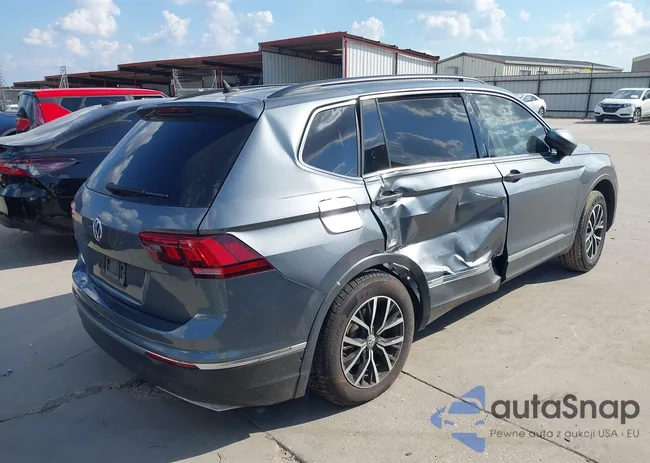 3VV3B7AX3MM018900: 42922740