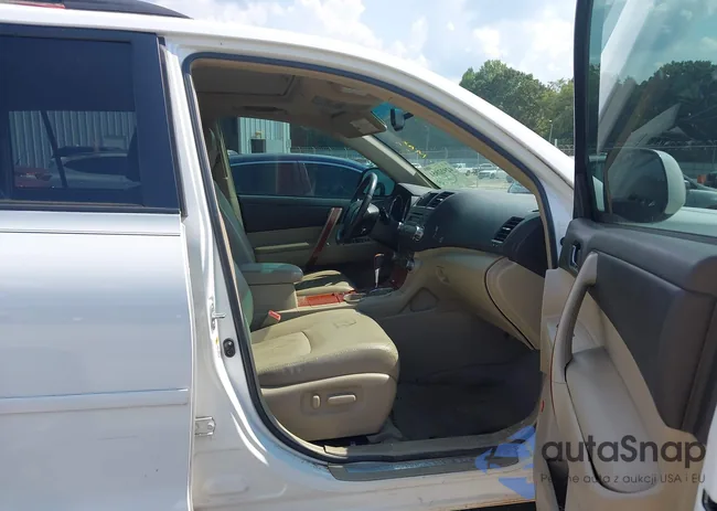 5TDYK3EH3AS011389: 42922851