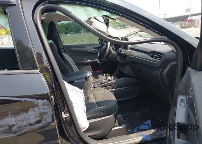 1FMCU9GN3RUB45378: 42922907