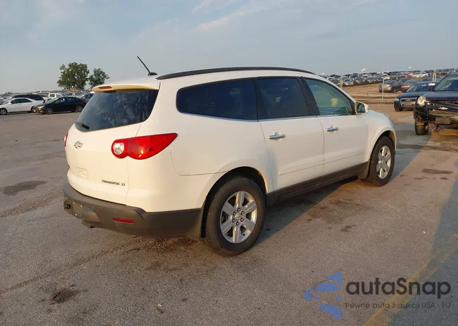 1GNKVJED4BJ217633: 42922955