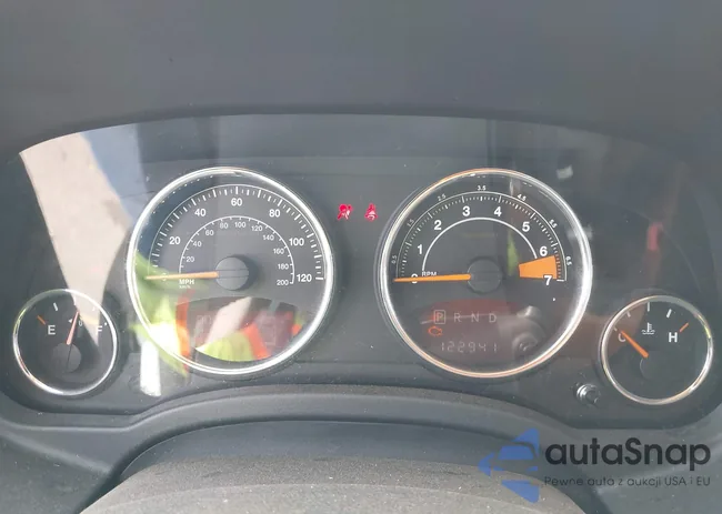 1C4NJDCB3ED705057: 42923104