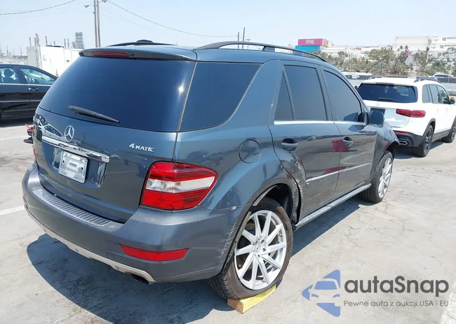 4JGBB8GBXAA573147: 42923203