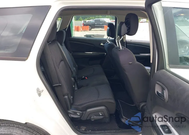 3C4PDCAB5FT537950: 42922301