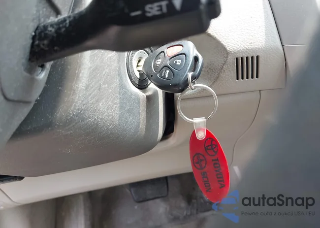 2T1BU40E29C073759: 42922302