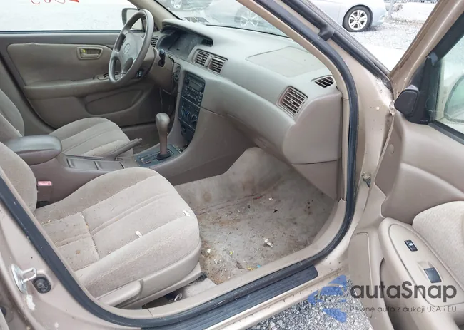 4T1BG22K81U796422: 42922385