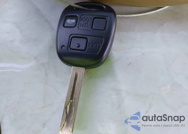 2T2HK31U27C025137: 42922406