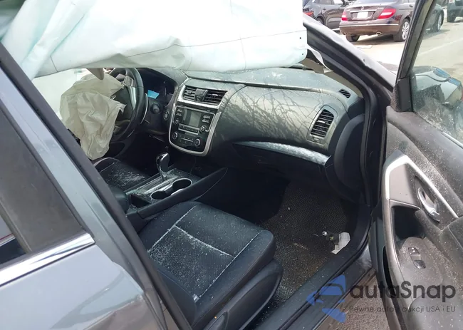 1N4AL3AP3JC105730: 42922520