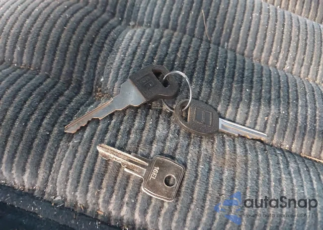 2GCEK19K2R1221126: 42922577