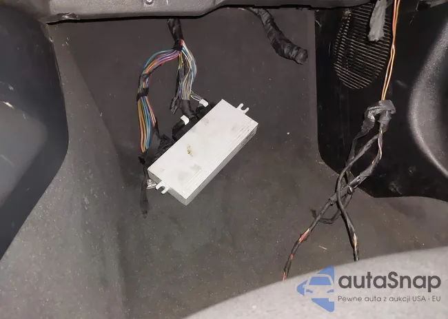 4USBU33576LW69132: 42923852