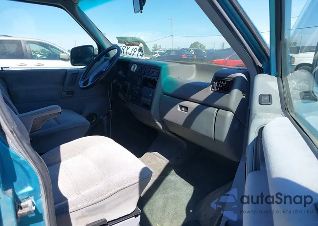 WV2MD0706PH027163: 42923916