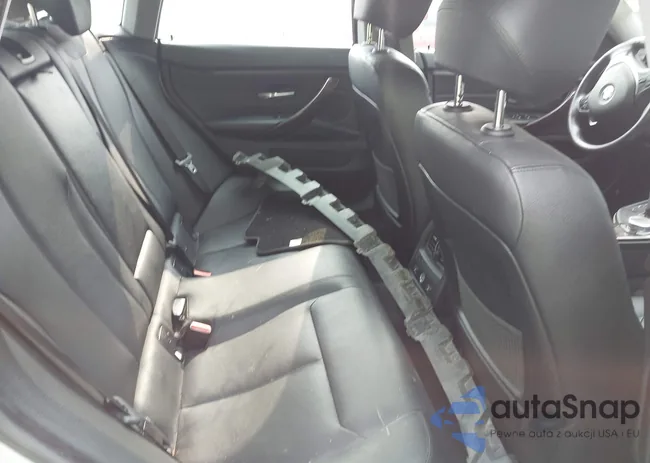 WBA4C9C53FG135216: 42923918