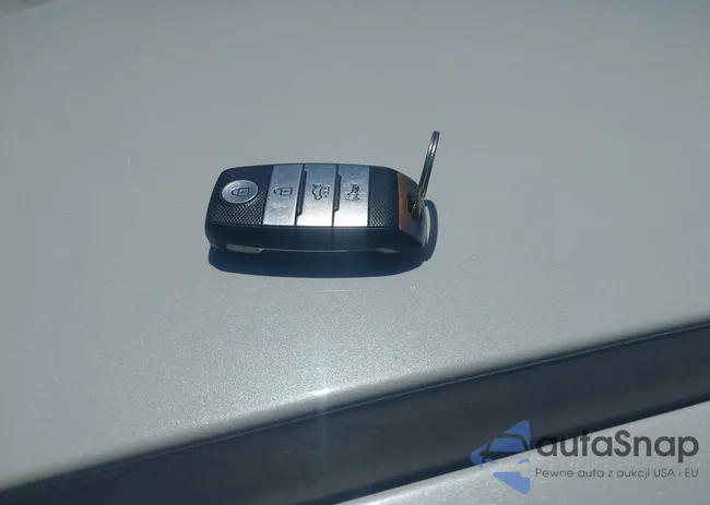 KNAGN4AD0E5074261: 42924086