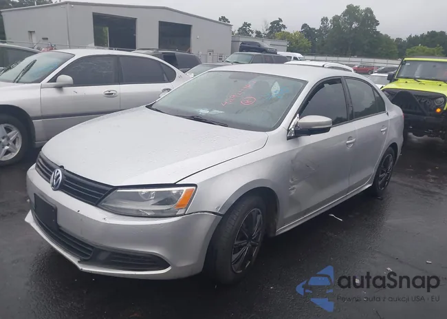 3VWD17AJ7EM298417: 42924107