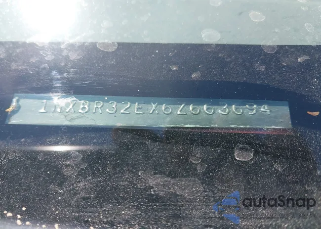 1NXBR32EX6Z663694: 42924191