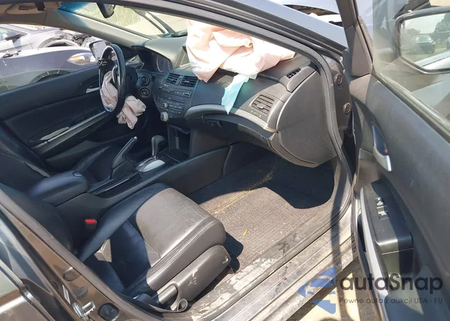 JHMCP26858C028242: 42924246