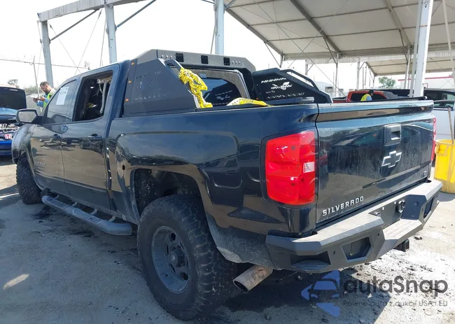 3GCPCREC2JG643895: 42923594