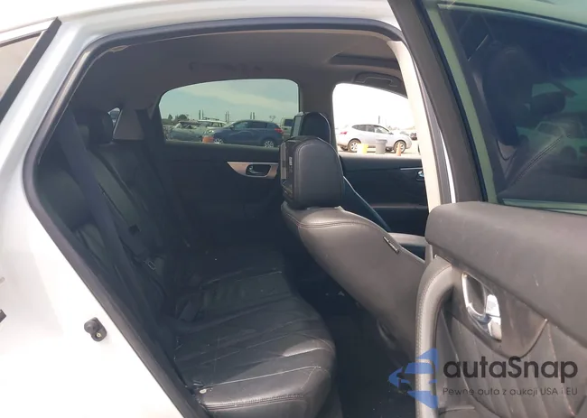 JN8AS1MW3AM855423: 42923664