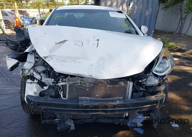 KMHDH6AH3EU025018: 42924712