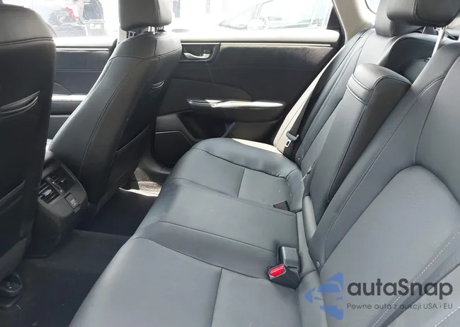 JHMZC5F30JC011351: 42924750