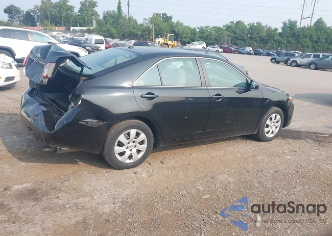 4T4BF3EK1AR002399: 42924871