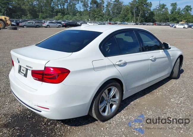 WBA8E9G52GNU28706: 42925097