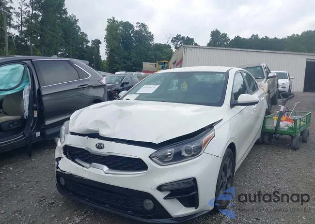 3KPF24AD9LE232539: 42924275