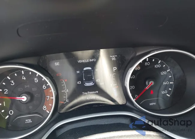 3C4NJDBB0KT647626: 42924487