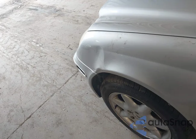 WDBRF61J94A629450: 42924558