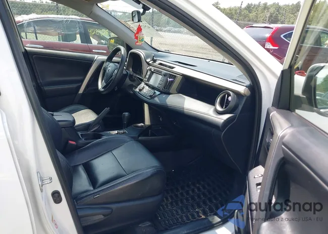 JTMRFREV0FD166230: 42925731