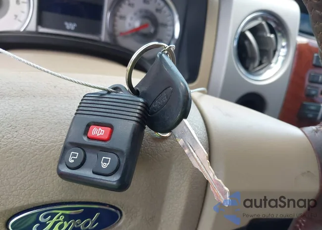 1FTPW12VX9KB84845: 42925735