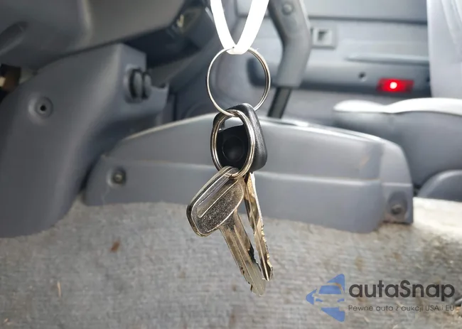 4TASM92N5YZ674688: 42925843