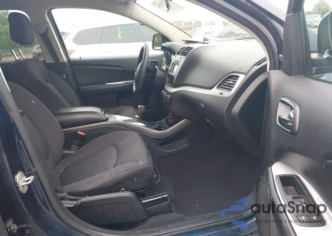 3C4PDCBB0DT565473: 42925886