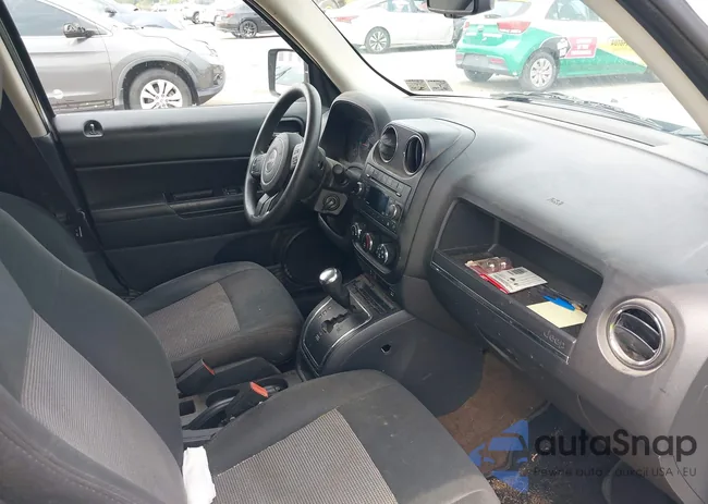 1C4NJPBA3ED674340: 42926141