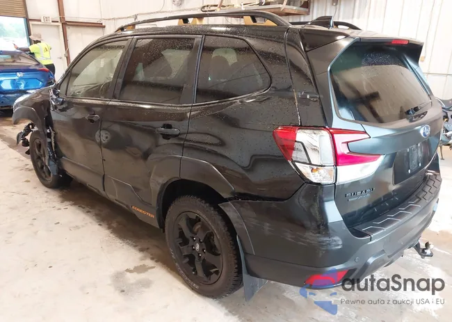 JF2SKAMC1PH432882: 42925373