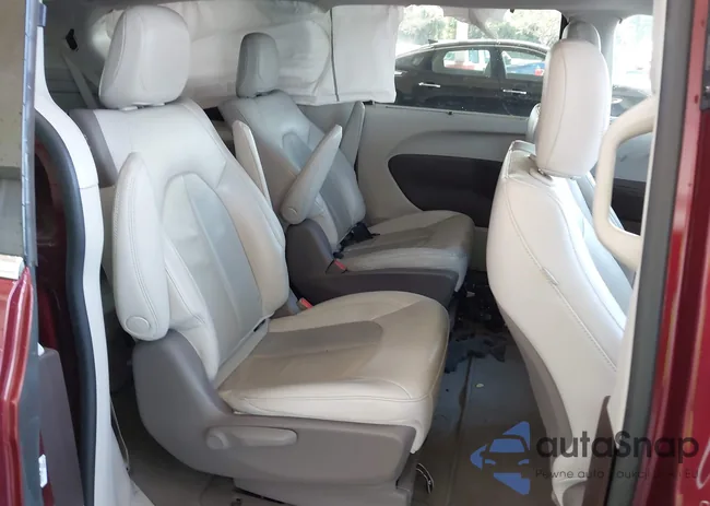 2C4RC1L73MR596729: 42925385