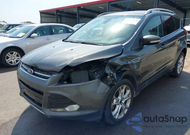 1FMCU9J90FUA08230: 42925476