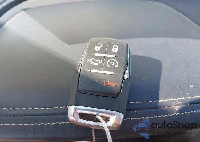 3C6UR5TL5NG346596: 42925559