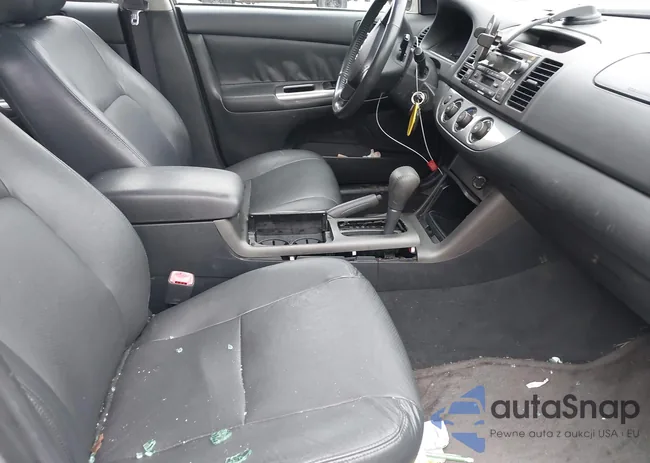 4T1BE32K15U985608: 42925584