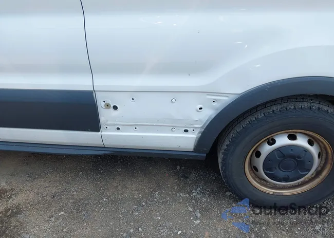 1FDZX2CM0JKA52906: 42925614