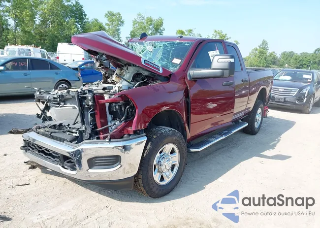 3C6UR5CL3RG216032: 42926901