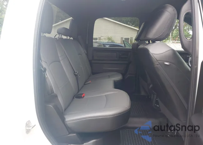 3C6UR5CJ2NG232490: 42927014