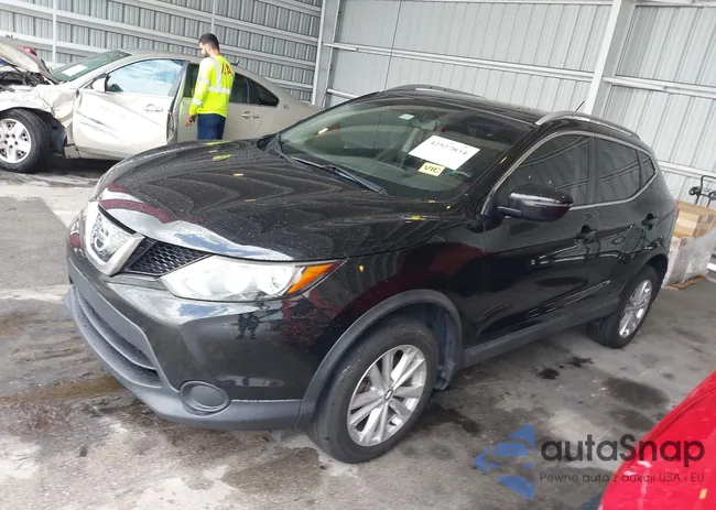 JN1BJ1CPXJW163387: 42927034